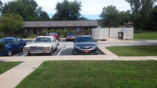 1986 ford ltd crown vic. 118000 miles on it