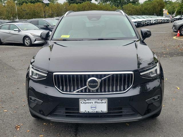 2023 volvo xc40 b5 awd plus bright