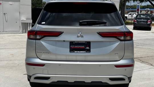 2024 Mitsubishi Outlander