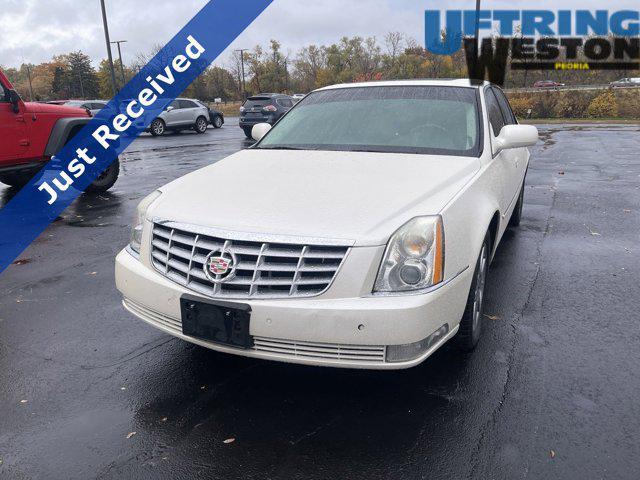 2011 cadillac dts luxury collection