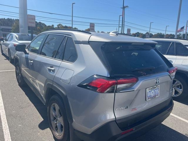 2024 toyota rav4 hybrid le