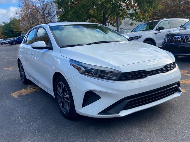 2022 kia forte lxs