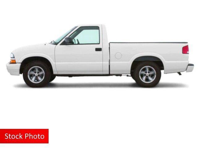 1999 chevrolet s-10 base