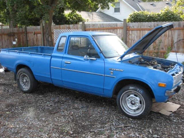 1978 datsun 620 pickup, 4 speed manual, l20b motor, weber carb