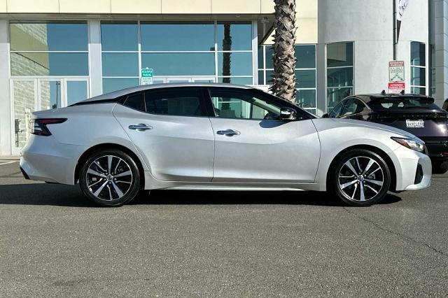 2021 nissan maxima sv