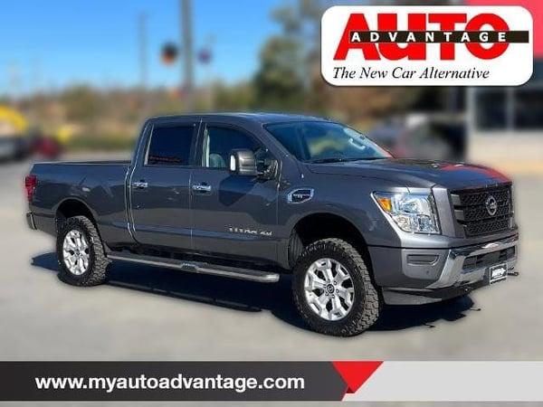 2020 nissan titan in crestwood, illinois