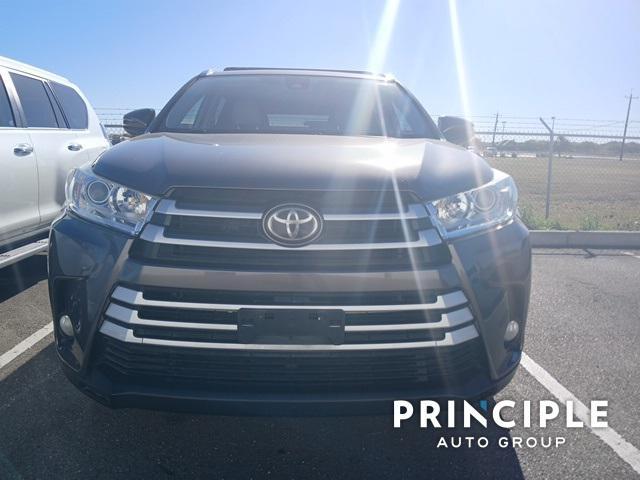 2019 toyota highlander xle