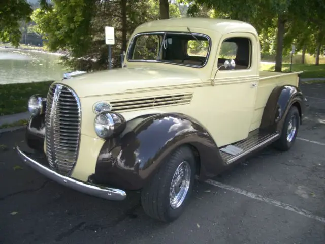 1938 ford truck original w/flat head v-8, 3 speed