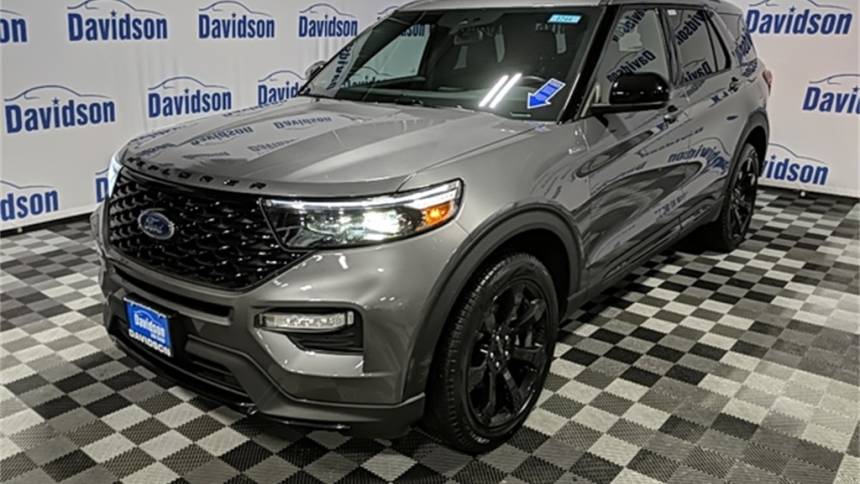 2022 ford explorer st-line