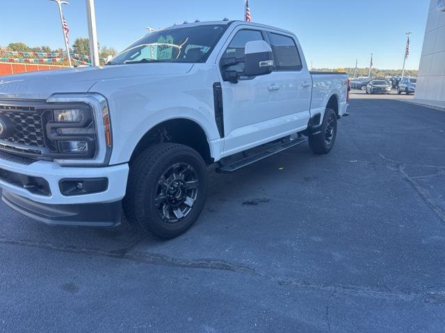 2023 ford f-350 lariat