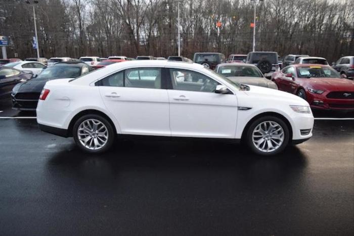 2018 ford taurus limited limited 4dr sedan for sale in narragansett, rhode island