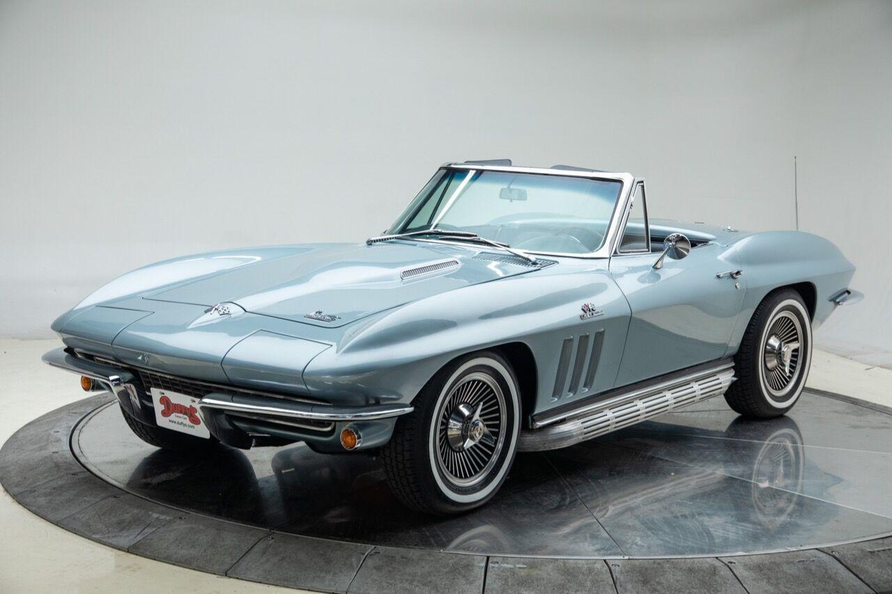 1966 chevrolet corvette convertible 427 roadster v8 7.0l manual 4-speed