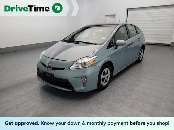 2013 toyota prius in secaucus, new jersey
