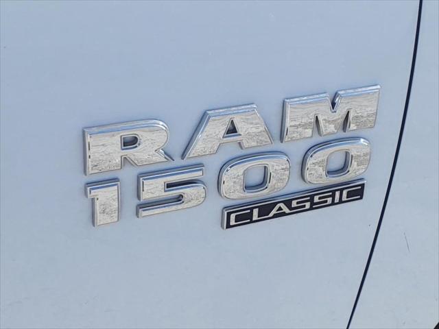 2022 ram 1500 classic slt crew cab 4x2 57' box