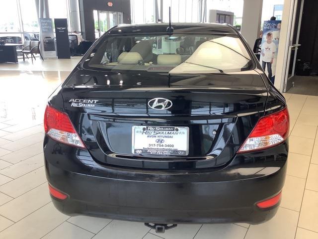 2012 hyundai accent gls