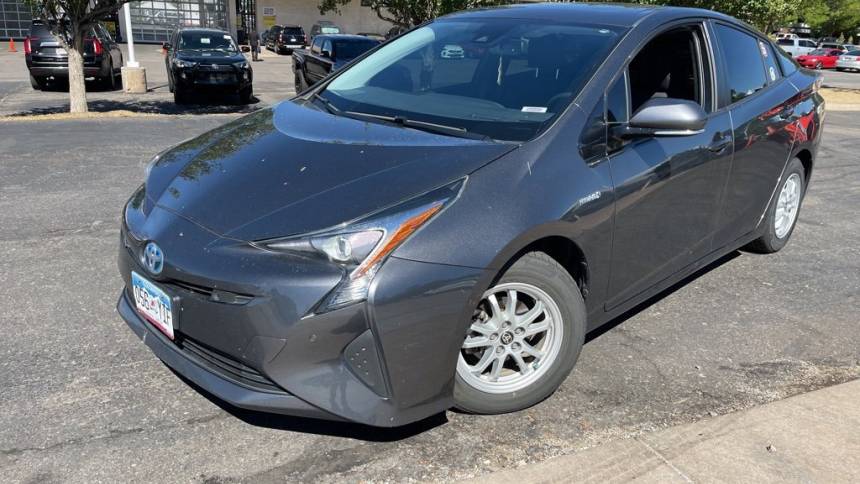 2018 toyota prius four