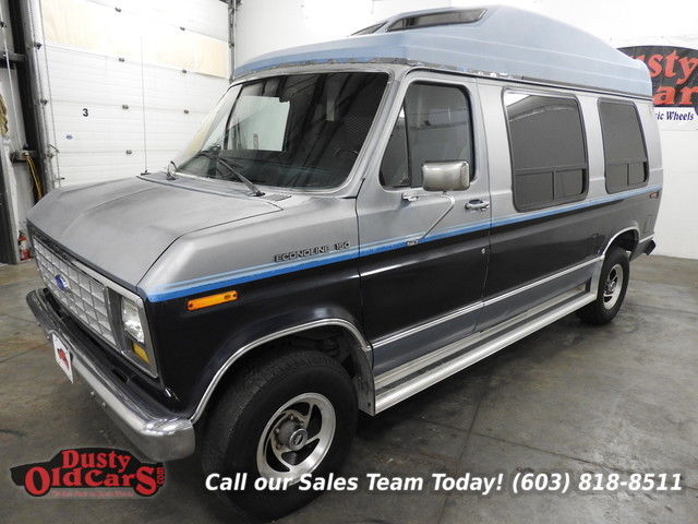 1990 blue runs drives body interior good ramp and lift!