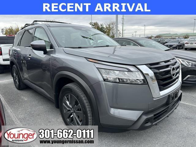 2022 nissan pathfinder sv 4wd