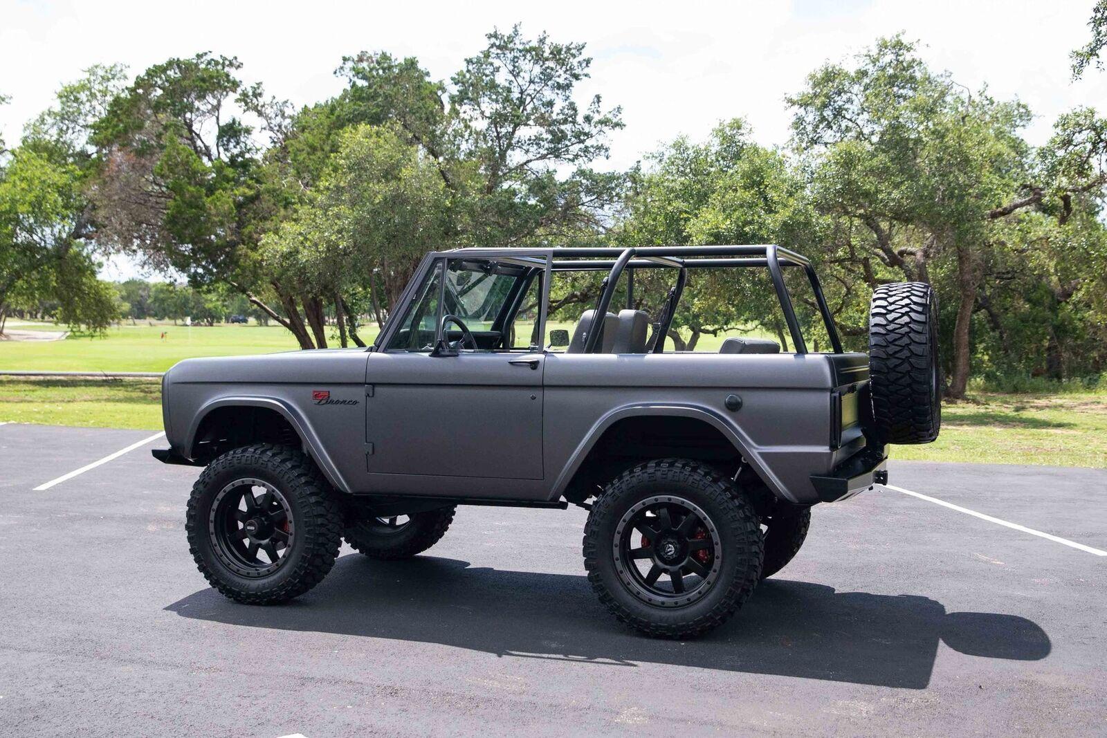 1968 ford bronco 383 v8 with 653 miles 8 cylinders