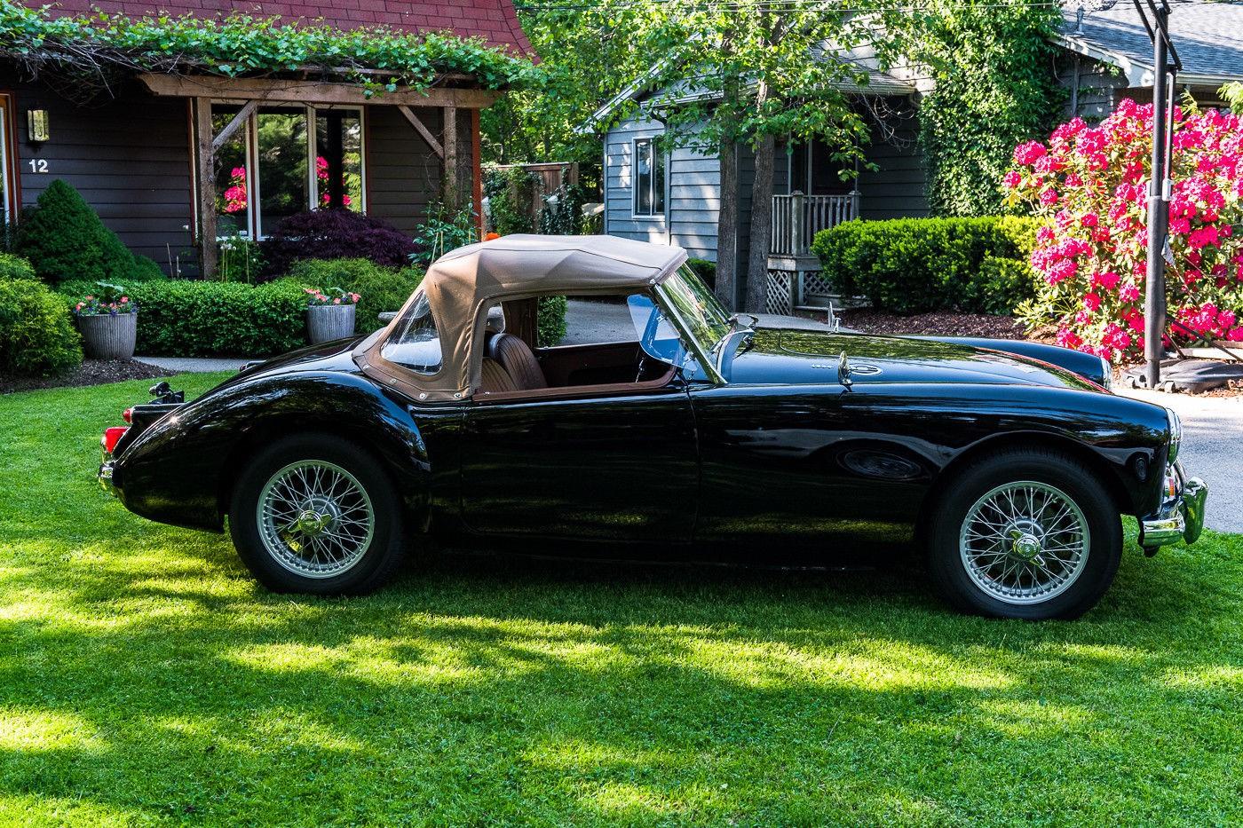 1960 mg mga 1600 black convertible