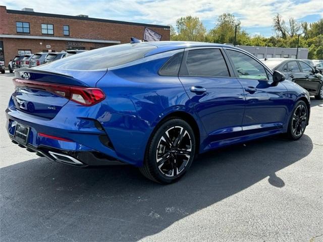 2022 kia k5 gt-line