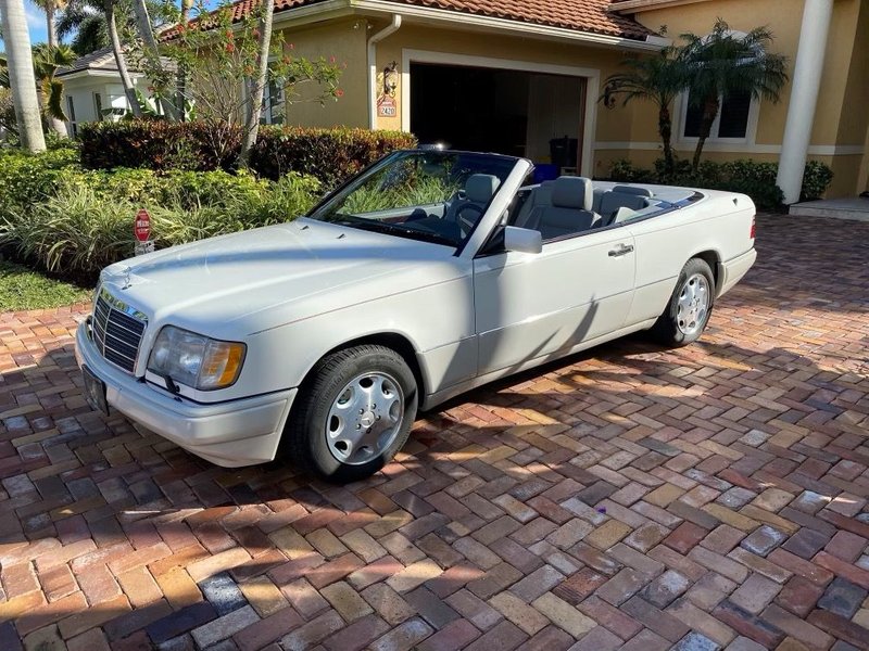 1995 mercedes-benz e320 cabriolet