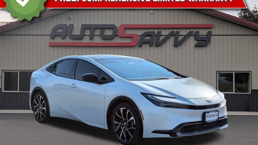 2024 toyota prius xle