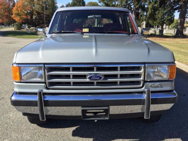 1988 bronco only 32k actual miles!! like new survivor! 5.8 c6 tow package! mint