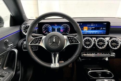2025 mercedes-benz cla 250