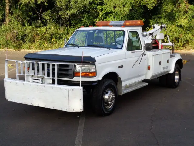 no reserve 5-speed super duty 7.5l v8 f450 holmes drw runs drives great clean