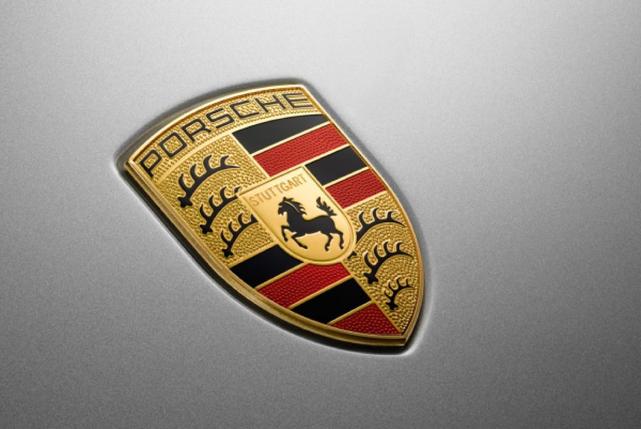 2022 porsche cayenne s