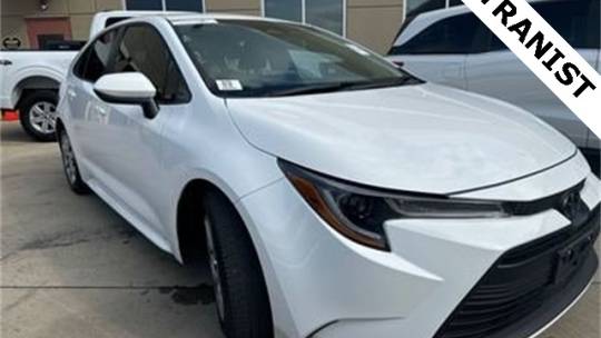 2023 toyota corolla le