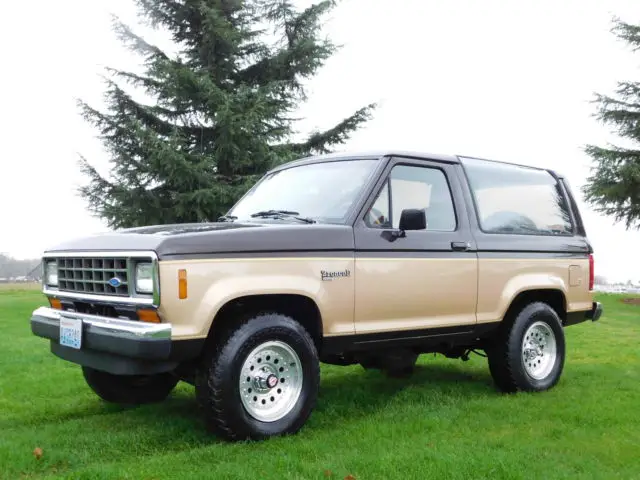 1988 ford bronco ii xlt sport utility 2-door 2.9l very low original miles