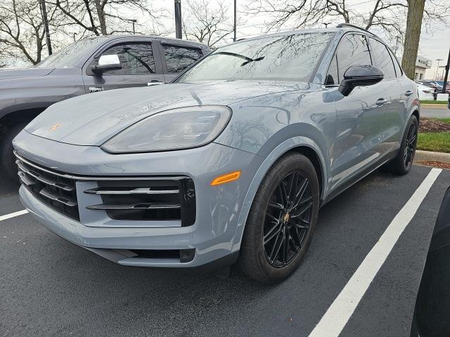 2024 porsche cayenne base