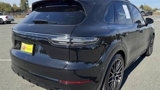 2023 Porsche Cayenne