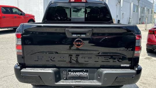 2024 Nissan Navara (Frontier) pro-x