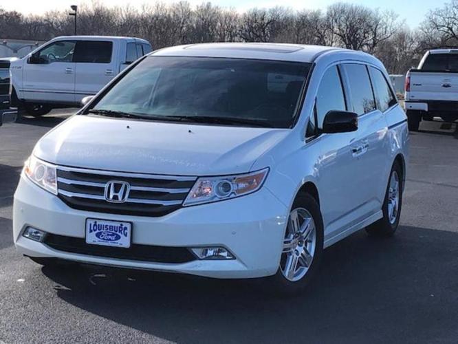 2012 honda odyssey touring touring 4dr mini-van for sale in louisburg, kansas