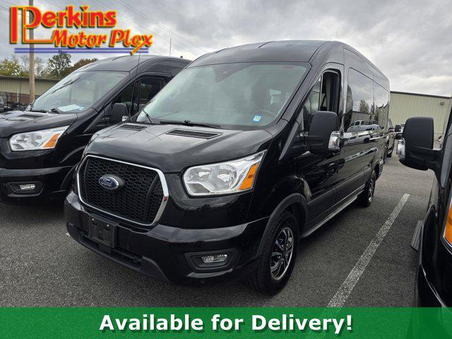 2022 ford transit-350 xlt