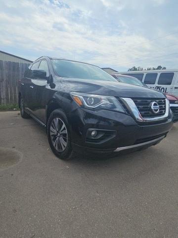2018 nissan pathfinder sv