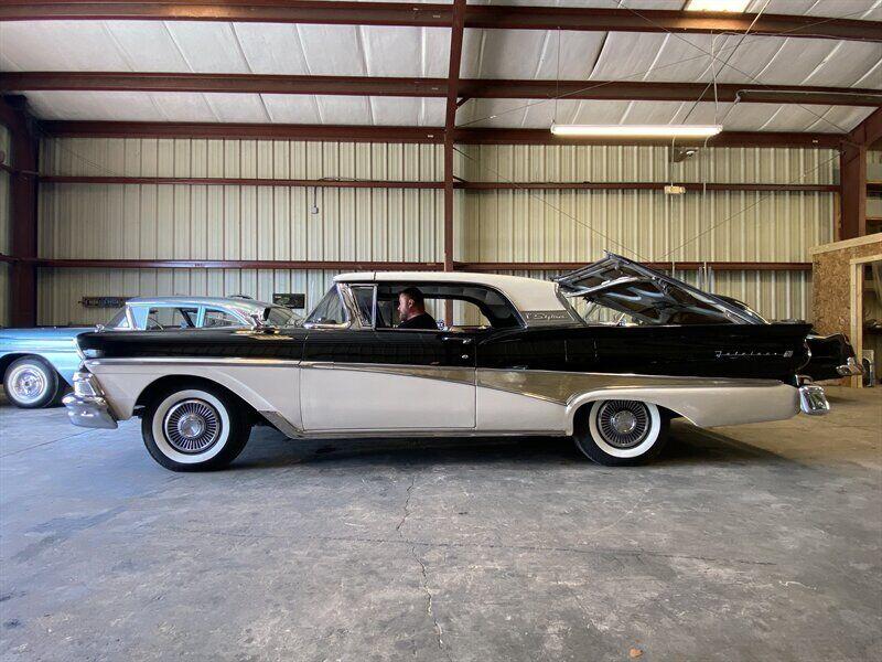 1958 ford fairlane skyliner retractable