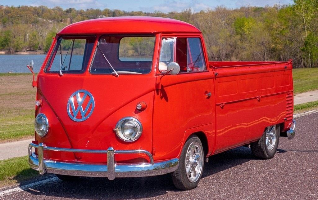 1959 volkswagen transporter single-cab restomod