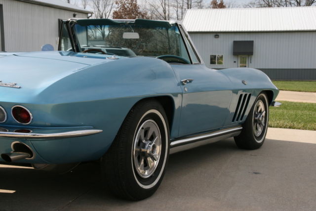 1965 corvette roadster factory air condition 4 speed ps good original car