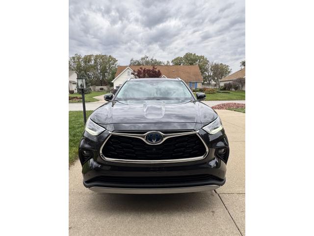 2021 toyota highlander hybrid platinum