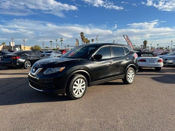 2016 nissan rogue in beloit, wisconsin