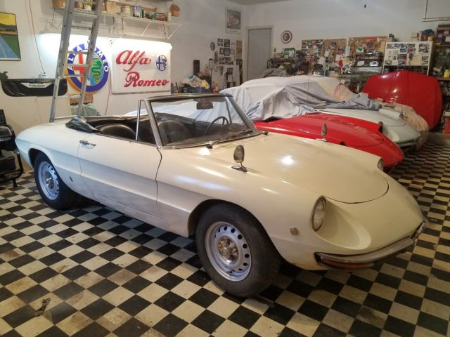 1968 alfa romeo "duetto" spider 1300 junior rare german export "low reserve"