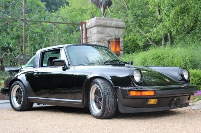 1986 porsche 911 targa! black on black! 5 speed manual inspected and serviced!