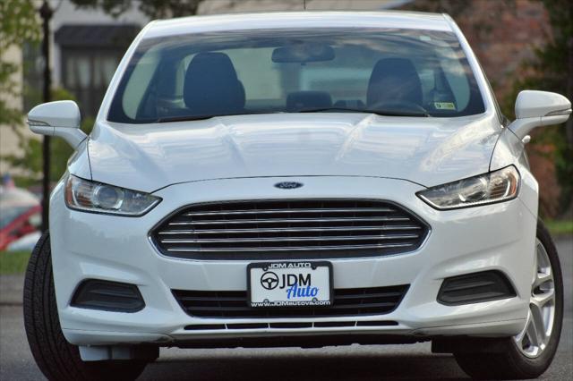 2015 ford fusion se