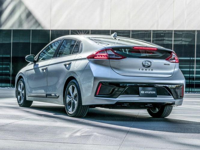 2019 hyundai ioniq electric base 4dr hatchback for sale in oakville, connecticut