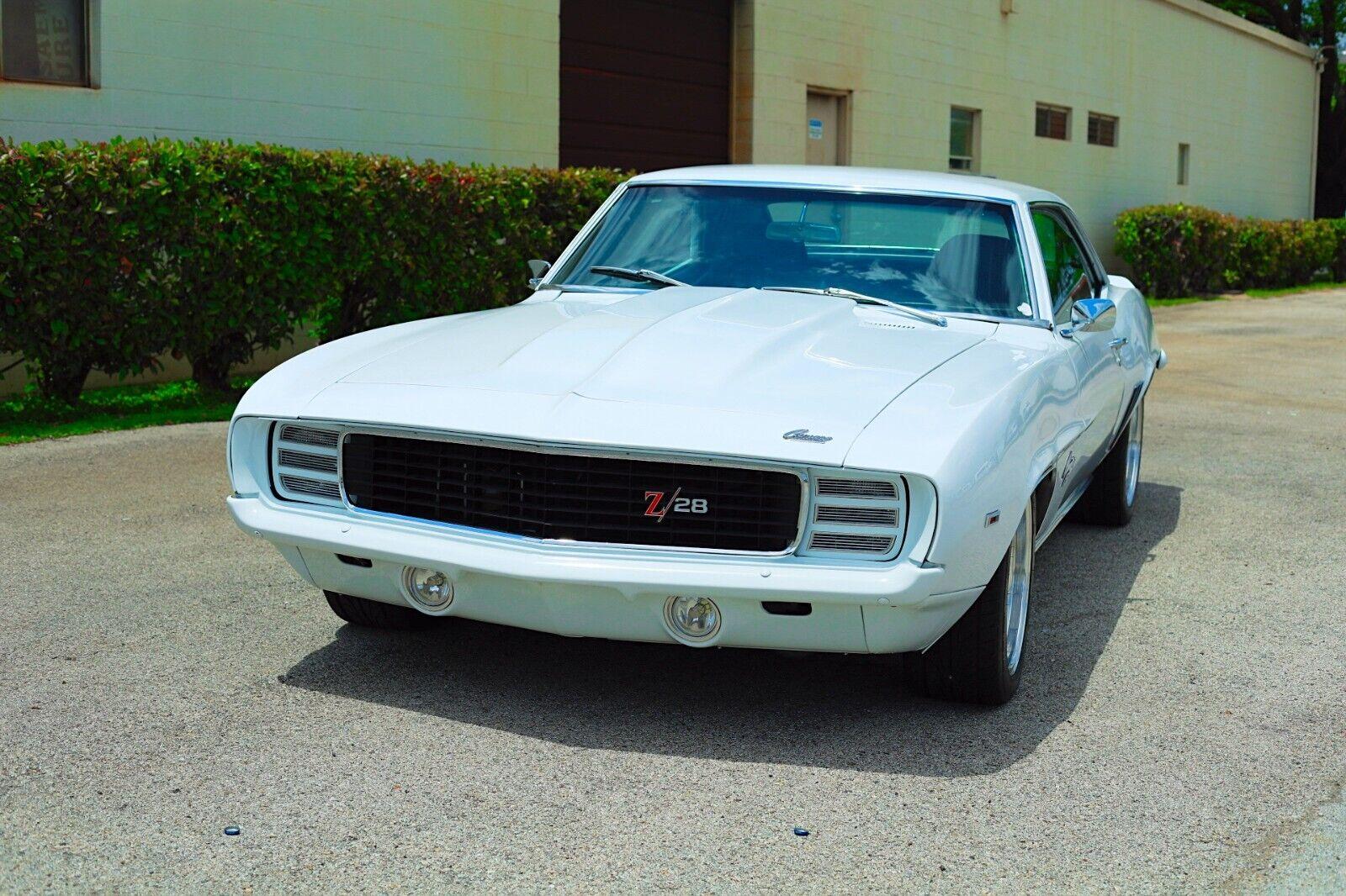 1969 chevrolet camaro 2 year build with 5000 miles on it