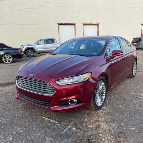 2016 ford fusion se